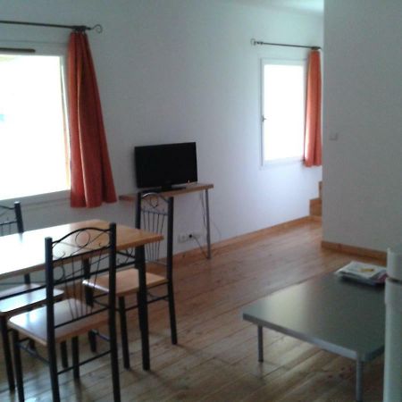 Le Bon Air Est Dans Le Pre Apartment Champagnac  Exterior foto