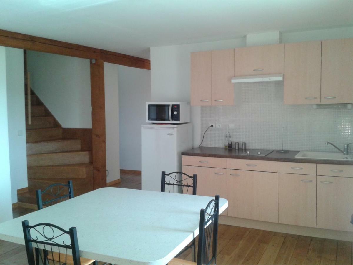 Le Bon Air Est Dans Le Pre Apartment Champagnac  Cameră foto